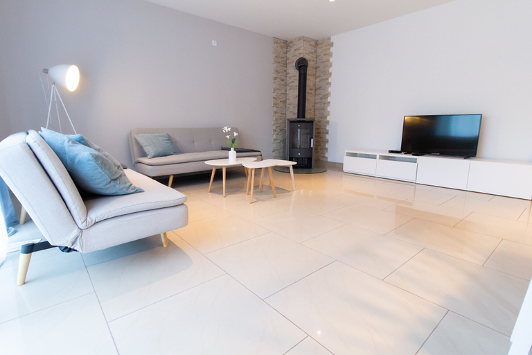 Others 5, T & T Suites Raunheim, Groß-Gerau