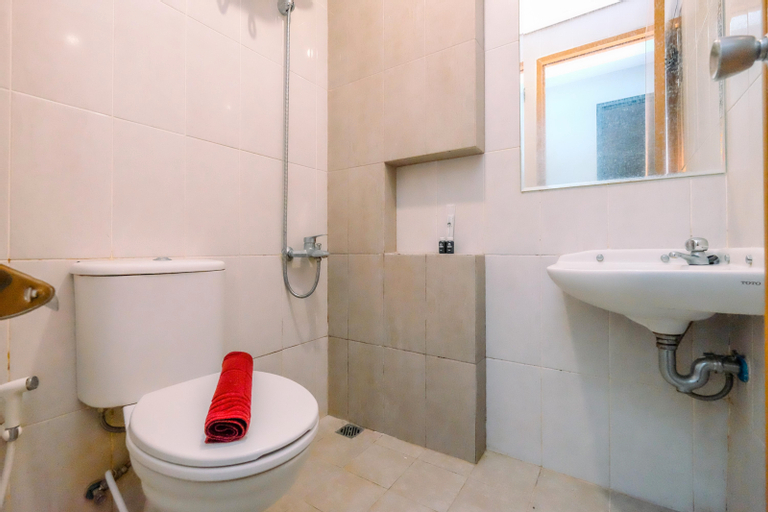 Bedroom 2, Cozy Living 2BR Royal Heights Apartment By Travelio, Bogor