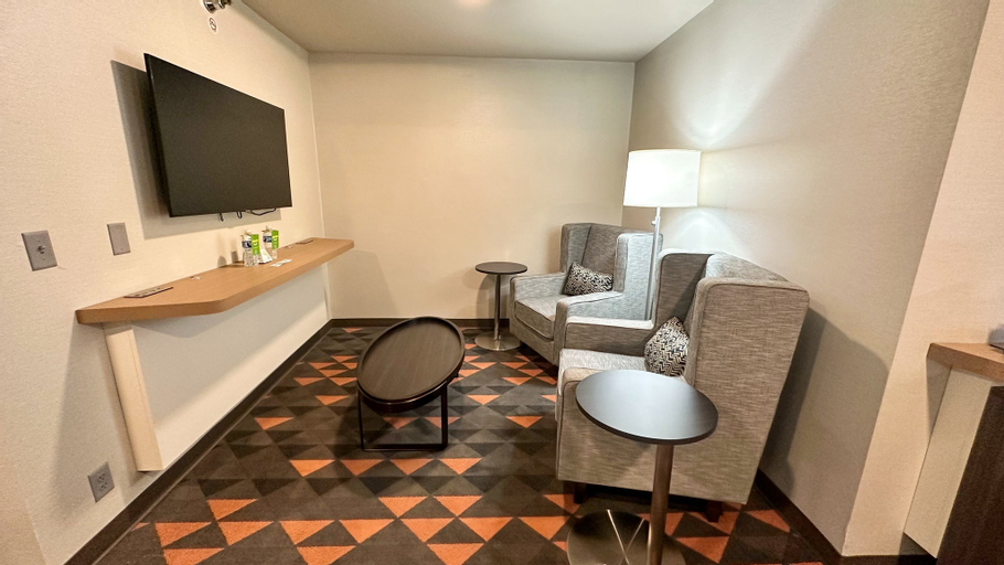 Bedroom 3, Holiday Inn KANSAS CITY - DOWNTOWN, Jackson