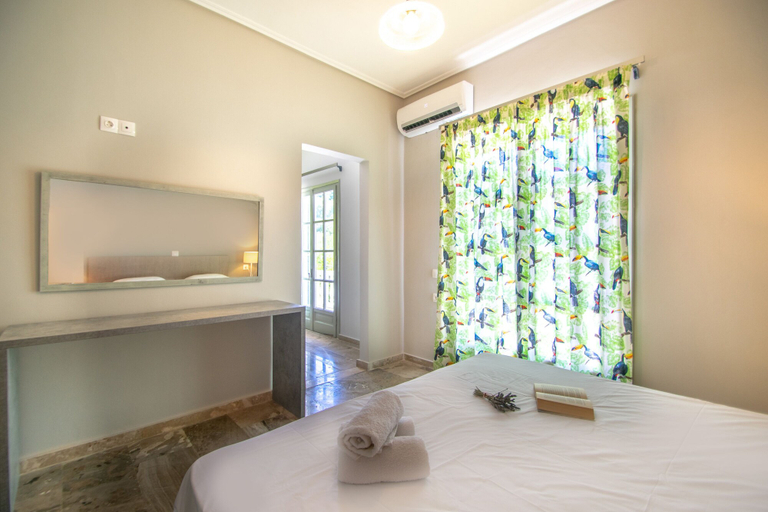 Bedroom 2, Mare Dentro, Ionian Islands