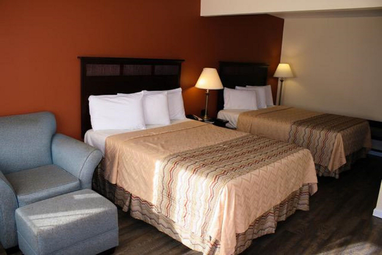 Bedroom 4, Valley Oaks Inn Woodland, Yolo