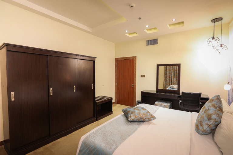 Bedroom 4, Meral Crown Hotel, Riyadh