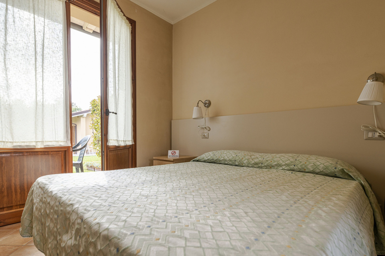 Bedroom 3, Villa Rosy, Lucca