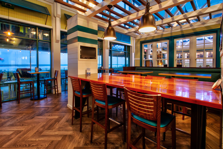Food & Drinks 4, Holiday Inn VA BEACH-OCEANSIDE (21ST ST) by IHG, Virginia Beach