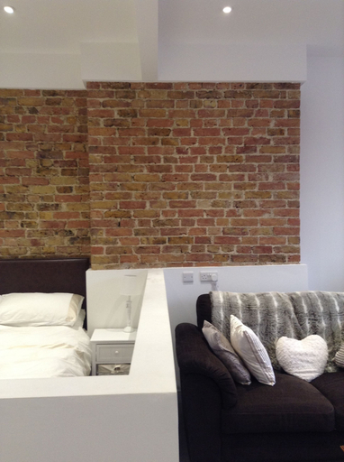 Bedroom 2, Central Windsor Apartments, Slough