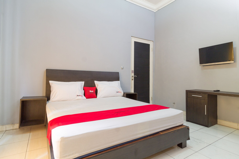 Bedroom 3, RedDoorz near Kebun Raya Bogor, Bogor
