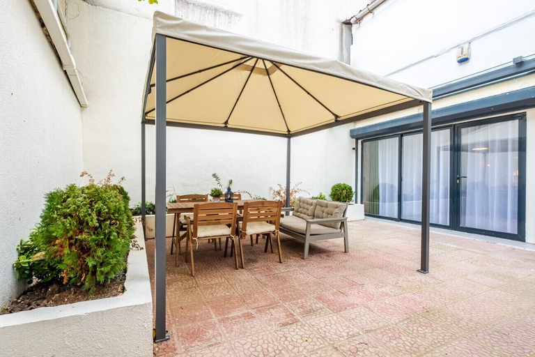 Others 3, Missafir Studio Flat w Backyard in Nisantasi, Beşiktaş