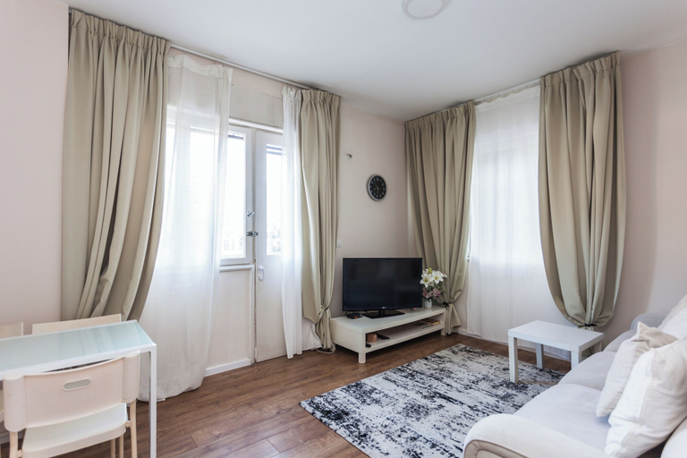 Others 3, Ben Yehuda By theLight apartment