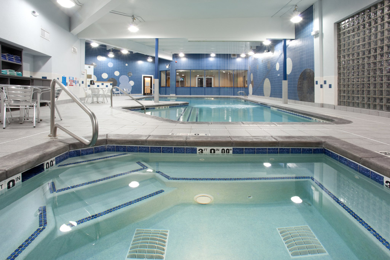 Sport & Beauty 5, Holiday Inn ROCK SPRINGS by IHG, Sweetwater