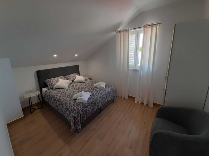 Bedroom 3, Apartments Dobrila, Jelsa