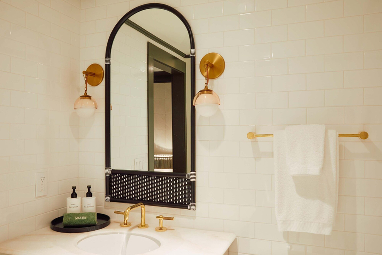 Bathroom 4, Faraway Martha's Vineyard, Dukes