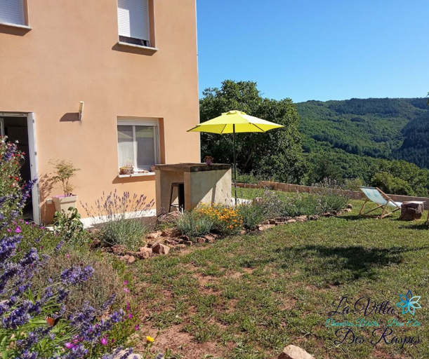 Exterior & Views 2, Chambres d'hôtes & Spa La Villa des Raspes - Adults Only, Aveyron