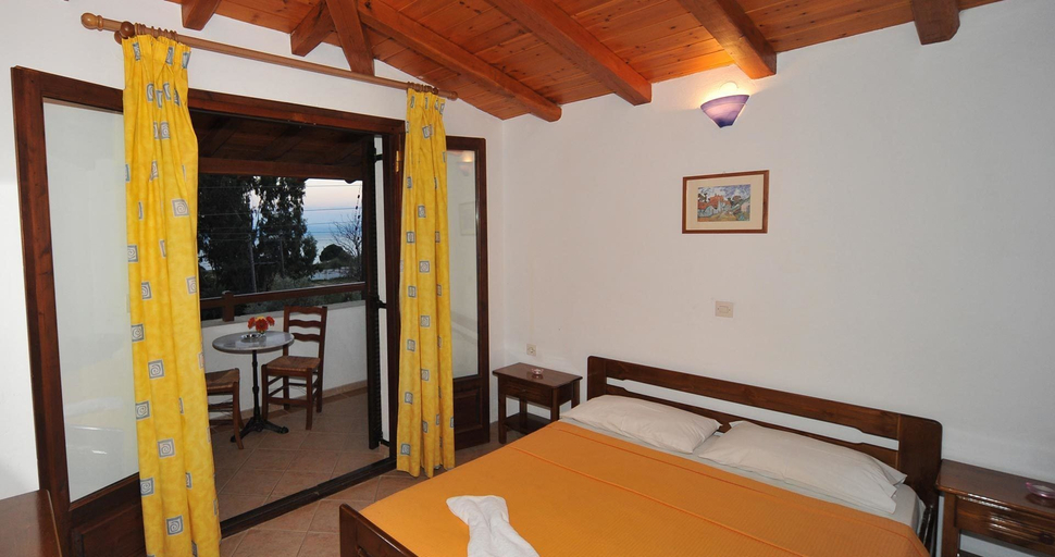 Bedroom 4, Villa Maraki, Thessaly