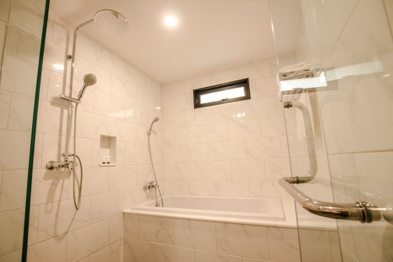 Bathroom 5, Hotel MAYU Chiang Mai, Muang Chiang Mai