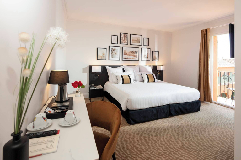 Bedroom 3, Le Palmyra Golf Hotel, Hérault