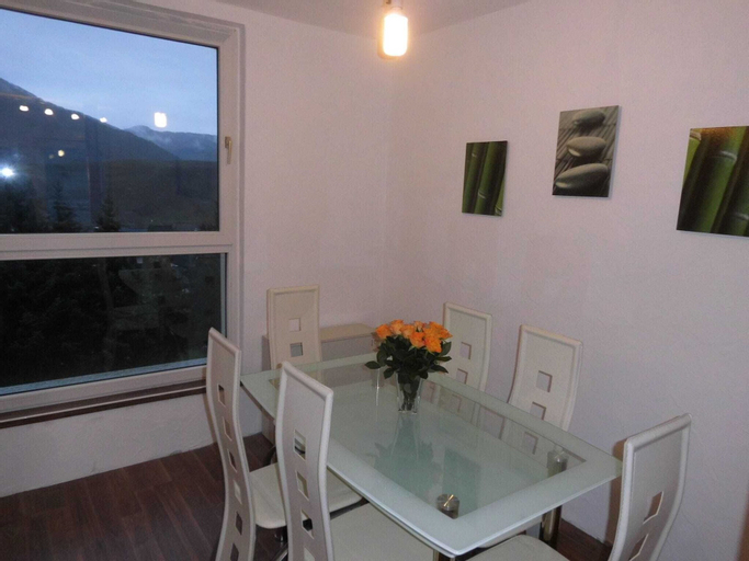 Comfortable Holiday Home near Vineyards in Bremm, Cochem-Zell
