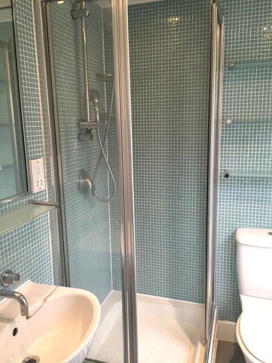 Bathroom 2, Blandford Street Apartments, London
