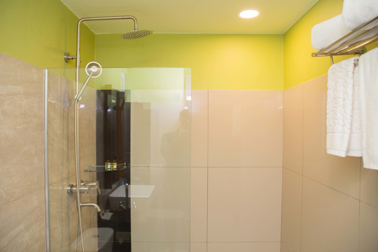 Bathroom 5, The Capital Residence Suites, Bandar Seri Begawan