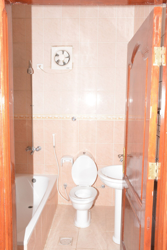Bathroom 5, Al Eairy Furnished Apts Al Madinah 14, Al Madinah Al Munawwarah