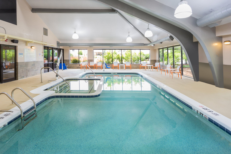Sport & Beauty 4, Holiday Inn BOONE - UNIVERSITY AREA by IHG, Watauga