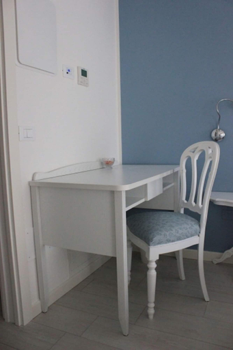 Others 5, Punto 41, Verona