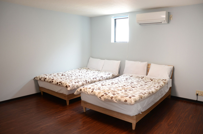 Bedroom 2, Uri House, Beppu