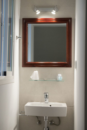 Bathroom 3, Apartamentos Ripoll Ibiza, Baleares