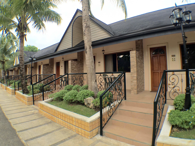 Exterior & Views 2, Bohol Tropics Resort, Tagbilaran City