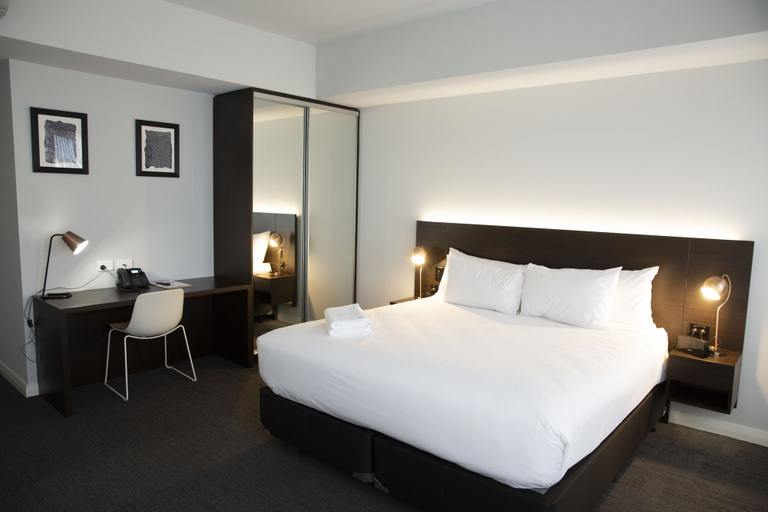 Bedroom 3, The Gerald Apartment Hotel, Geraldton