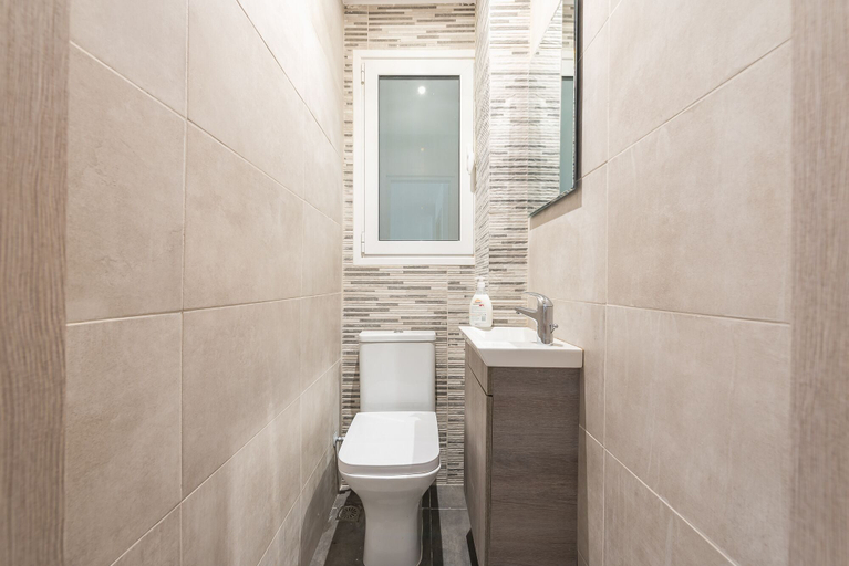 Bathroom 4, Athens Crystal Suites Apartments, Attica