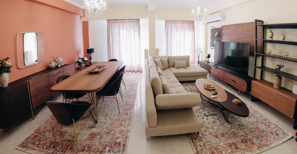Others 3, Best House Psila Alonia Sq. Luxury Patra, West Greece