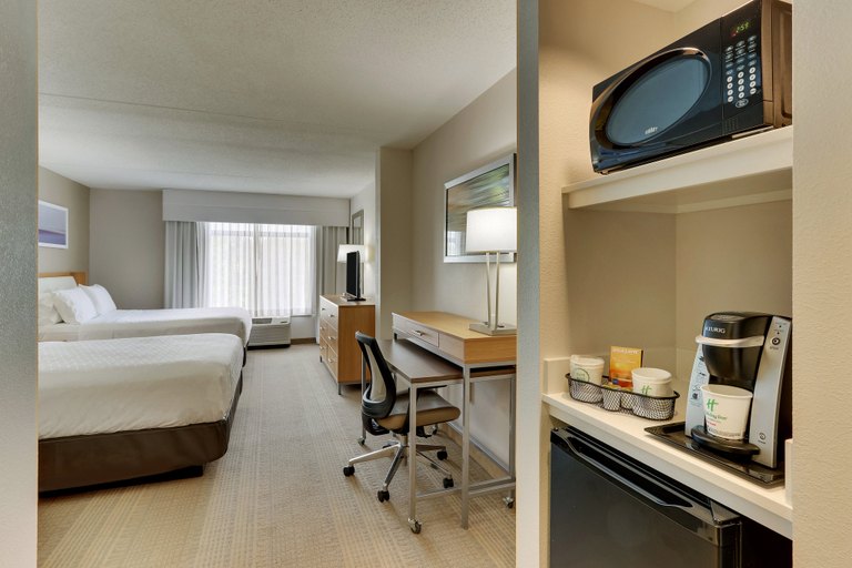 Bedroom 2, Holiday Inn FRANKLIN - COOL SPRINGS by IHG, Williamson