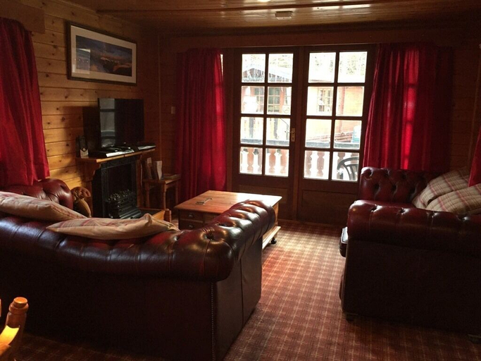 Others 4, Lurchers Cabin Aviemore, Highland
