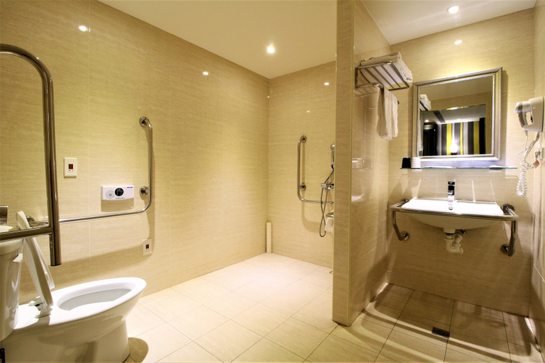 Bathroom 4, J Hotel, Kaohsiung