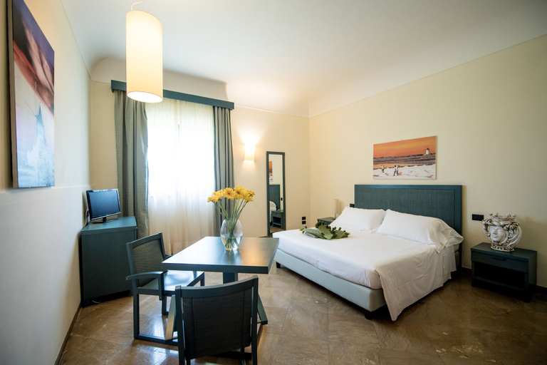 Bedroom 3, I Mulini Resort, Trapani