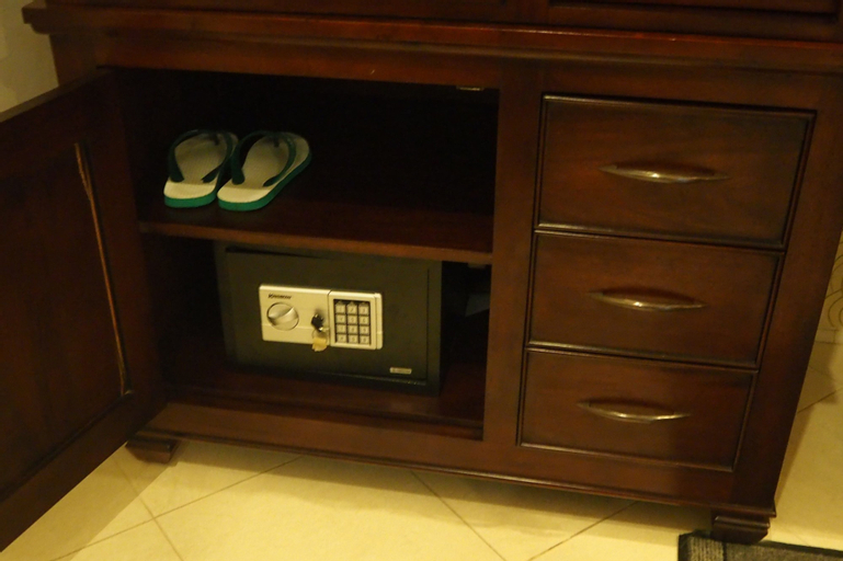 Amenities 13