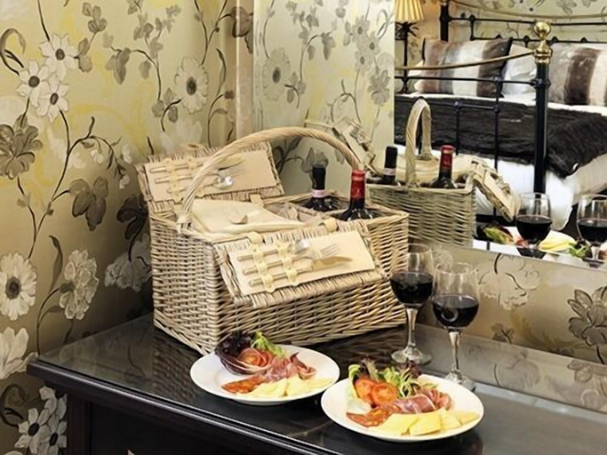 Food & Drinks 5, The Crown Inn, Northamptonshire