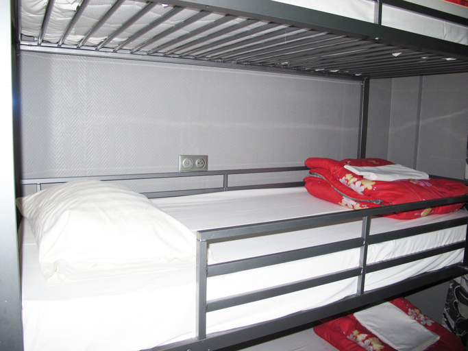 Bedroom 5, Peace & Love - Hostel, Paris