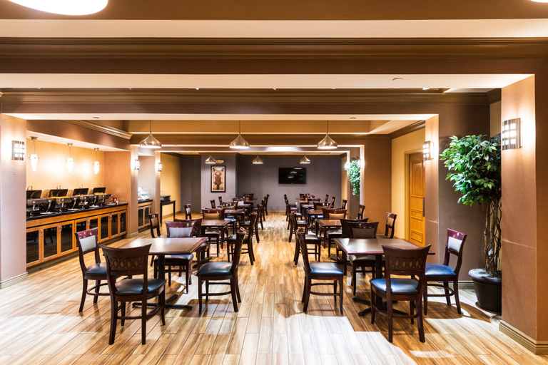 Food & Drinks 2, Holiday Inn SOUTH PLAINFIELD-PISCATAWAY by IHG, Middlesex
