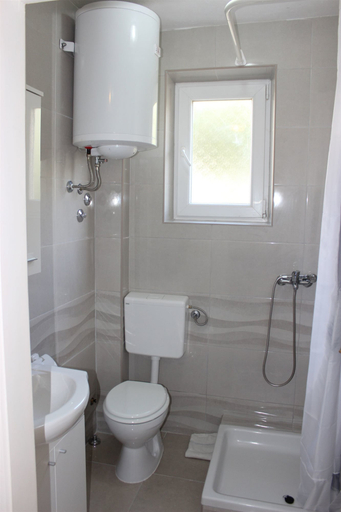 Bathroom 5, Apartments Josko, Gradac