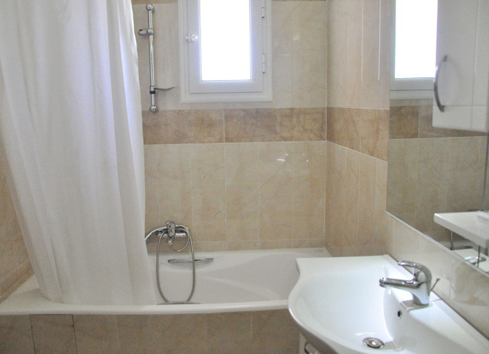 Bathroom 4, Hôtel Les Palmes d'Or, Houmt Souk