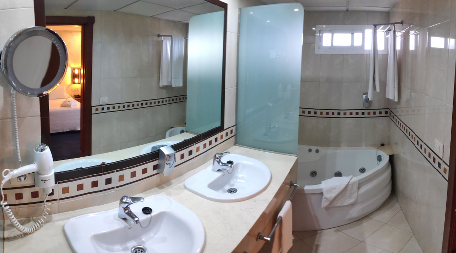 Bathroom 5, Fergus Puerto de la Cruz, Santa Cruz de Tenerife