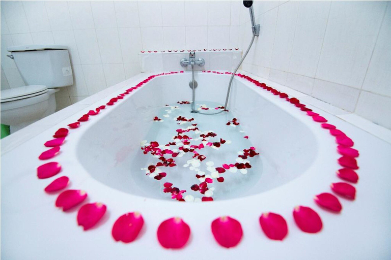 Bathroom 3, Cherry Queen Hotel, Taunggye