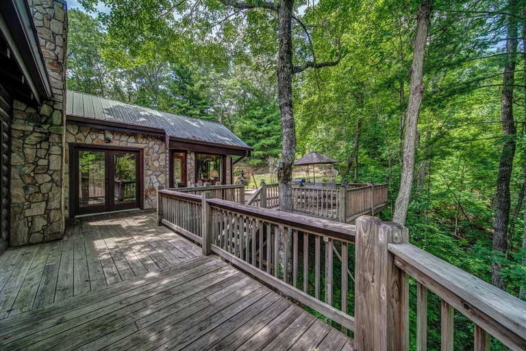 Exterior & Views 2, Treetop Oasis Retreat, Gilmer