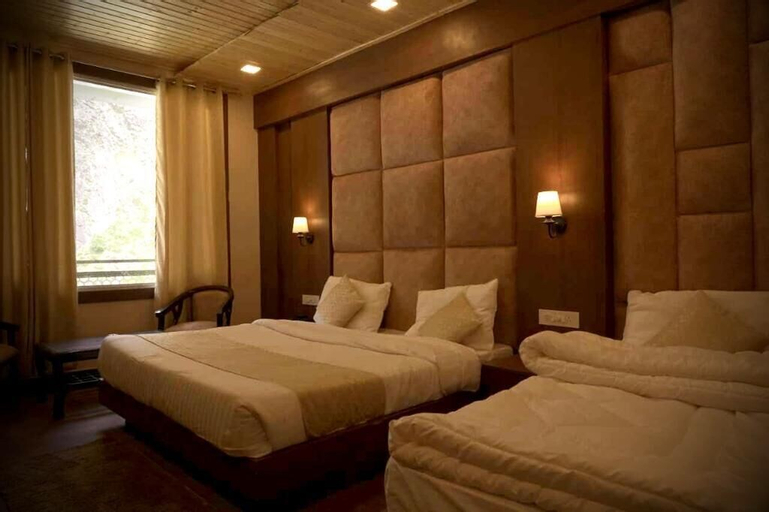 Bedroom 5, Hotel Vasudeva Inn, Chamoli