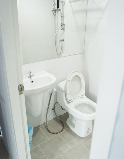 Bathroom 4, Twenty Nine KV Apartel, Muang Nonthaburi