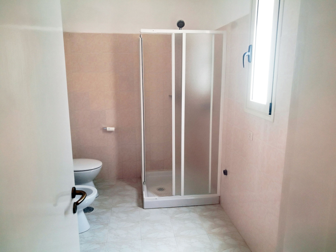 Bathroom 4, Villa Malese, Lecce
