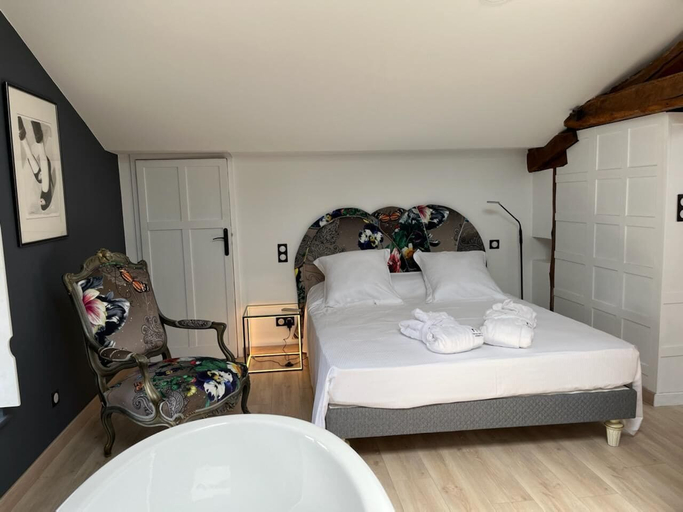 Bedroom 2, La Maison des Consuls, Ariège