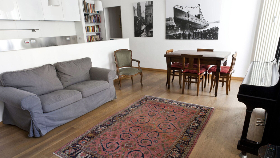 Others 5, Italianway Easy - Vincenzo Monti 32, Milano