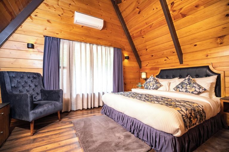 Bedroom 2, The Pear Orchard By Countryside, Nainital